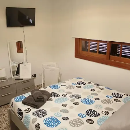 Amplia Casa 5 En Cruz Con Zona Trabajar Holiday home Santa Cruz de Tenerife