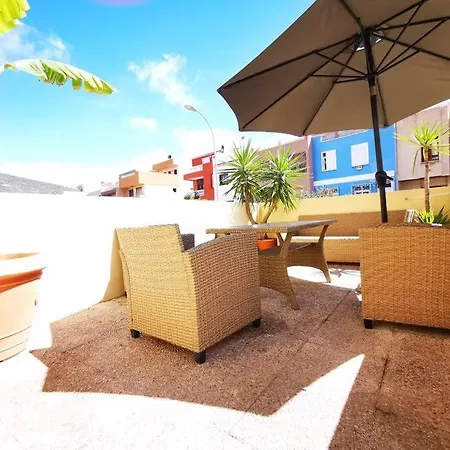 Amplia Casa 5 En Cruz Con Zona Trabajar * Санта-Крус-де-Тенерифе
